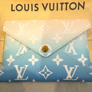 Louis Vuitton Kirigami Pool collection medium
